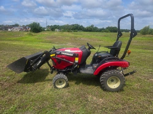 2023 Yanmar SA223 hero