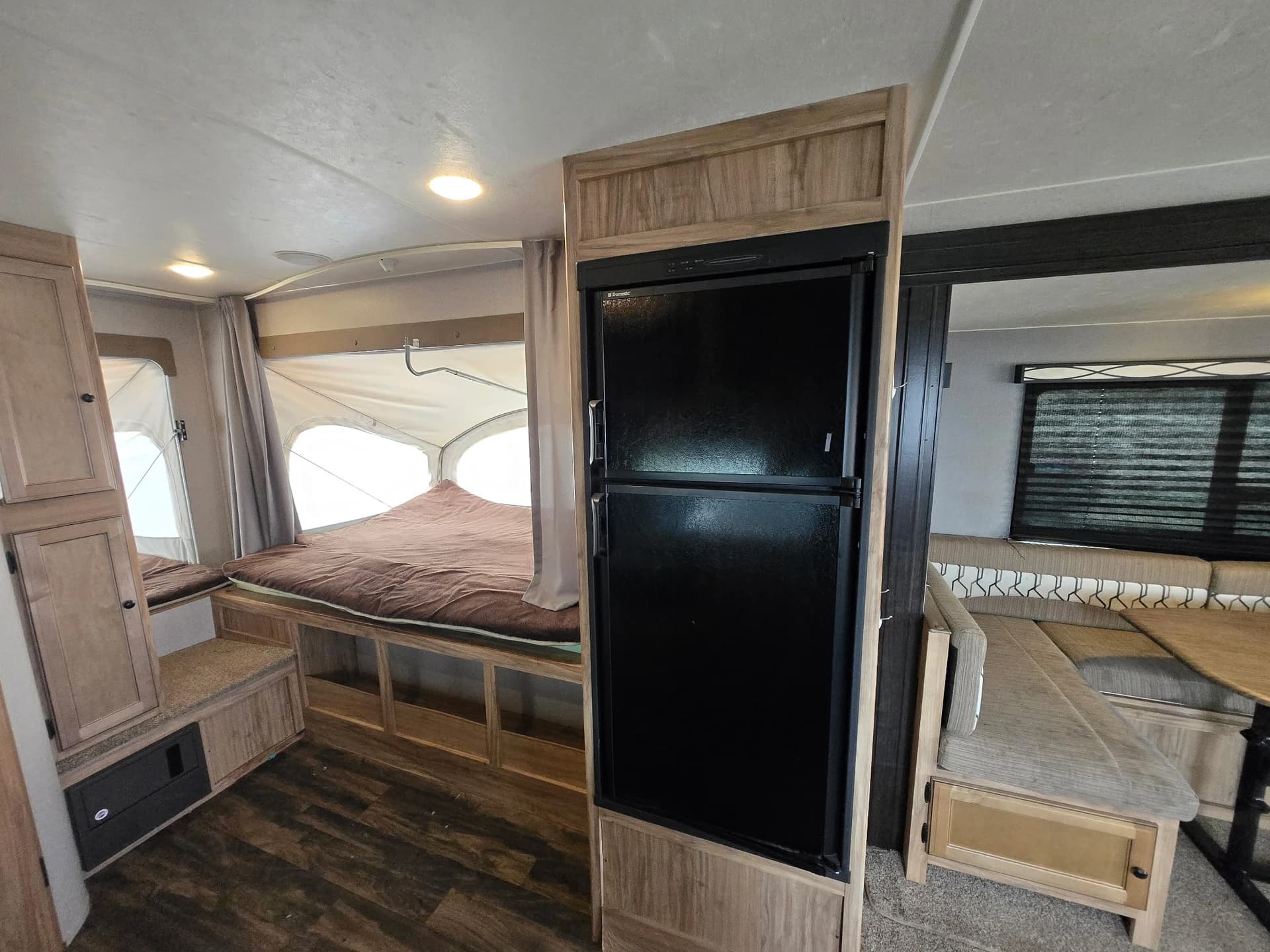2018 Coachmen Freedom Express 23TQX — photo 8 of 15