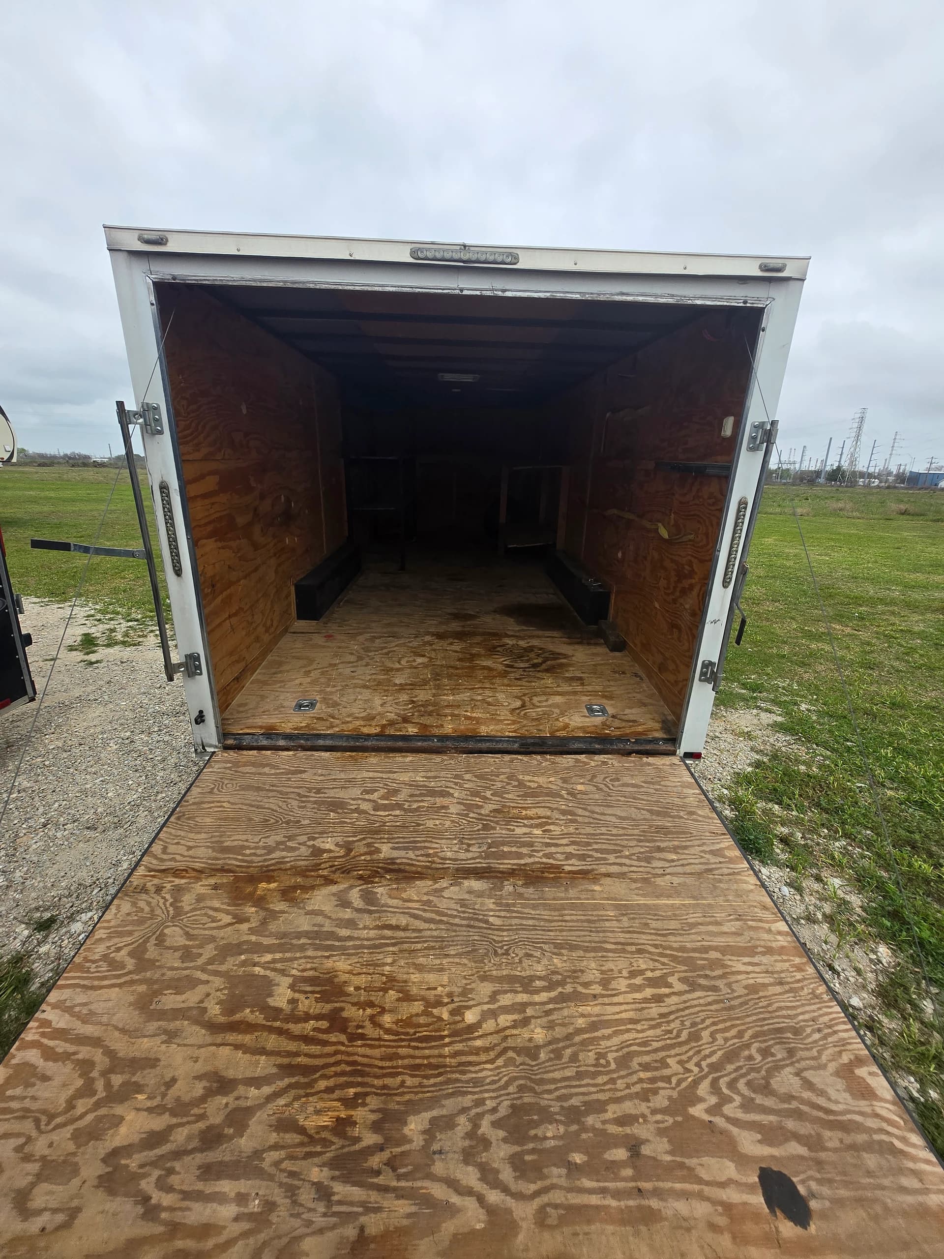 2019 Clark United 85X20 — photo 4 of 10