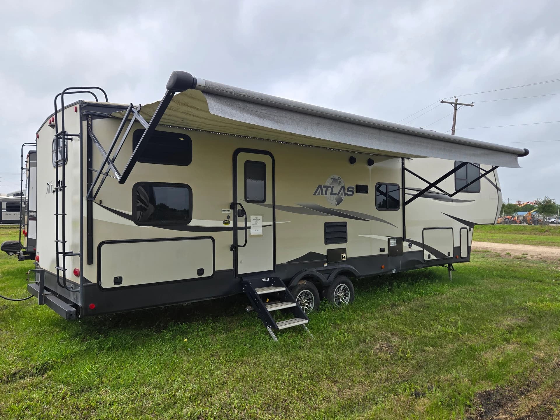 2019 Keystone Atlas 3112BHF — photo 1 of 15