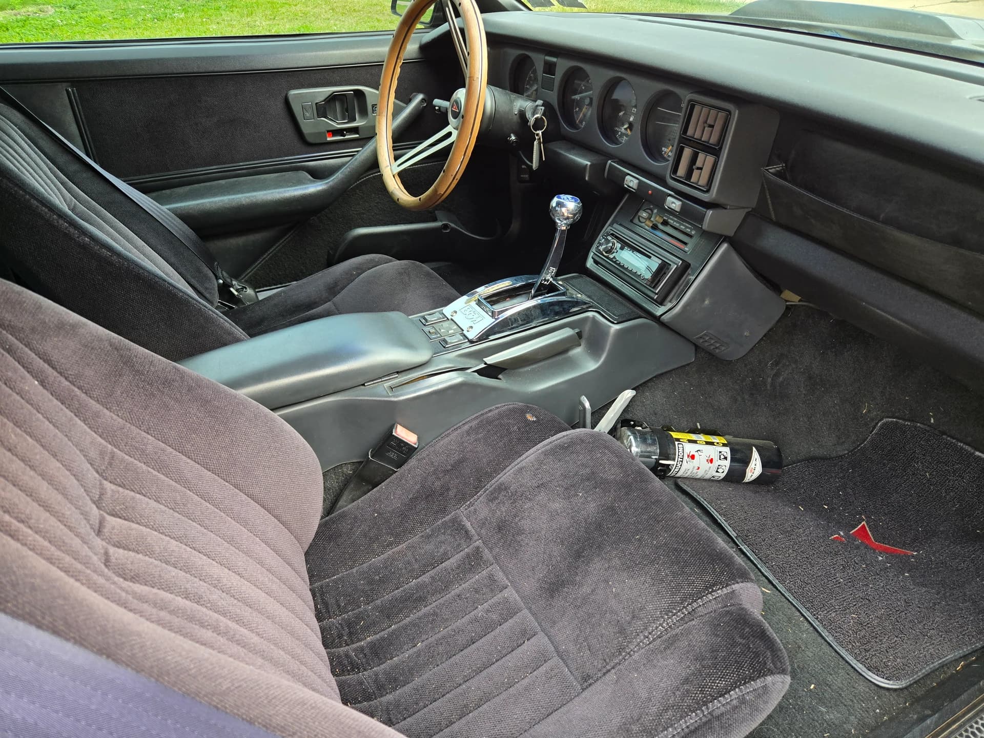 1991 Pontiac Firebird Formula — photo 12 of 15