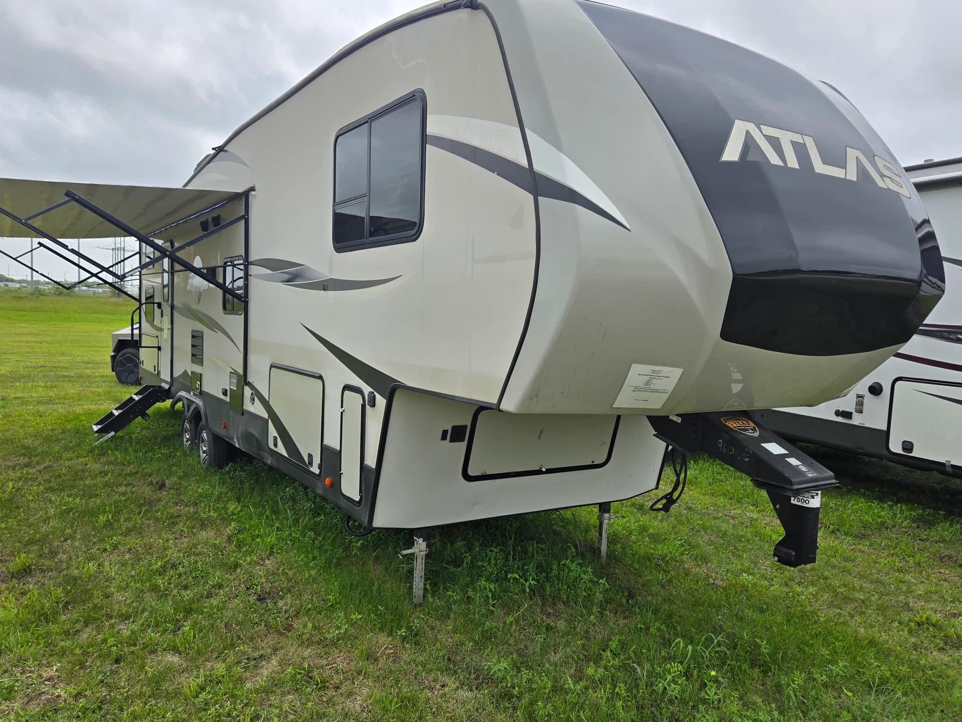 2019 Keystone Atlas 3112BHF — photo 13 of 15