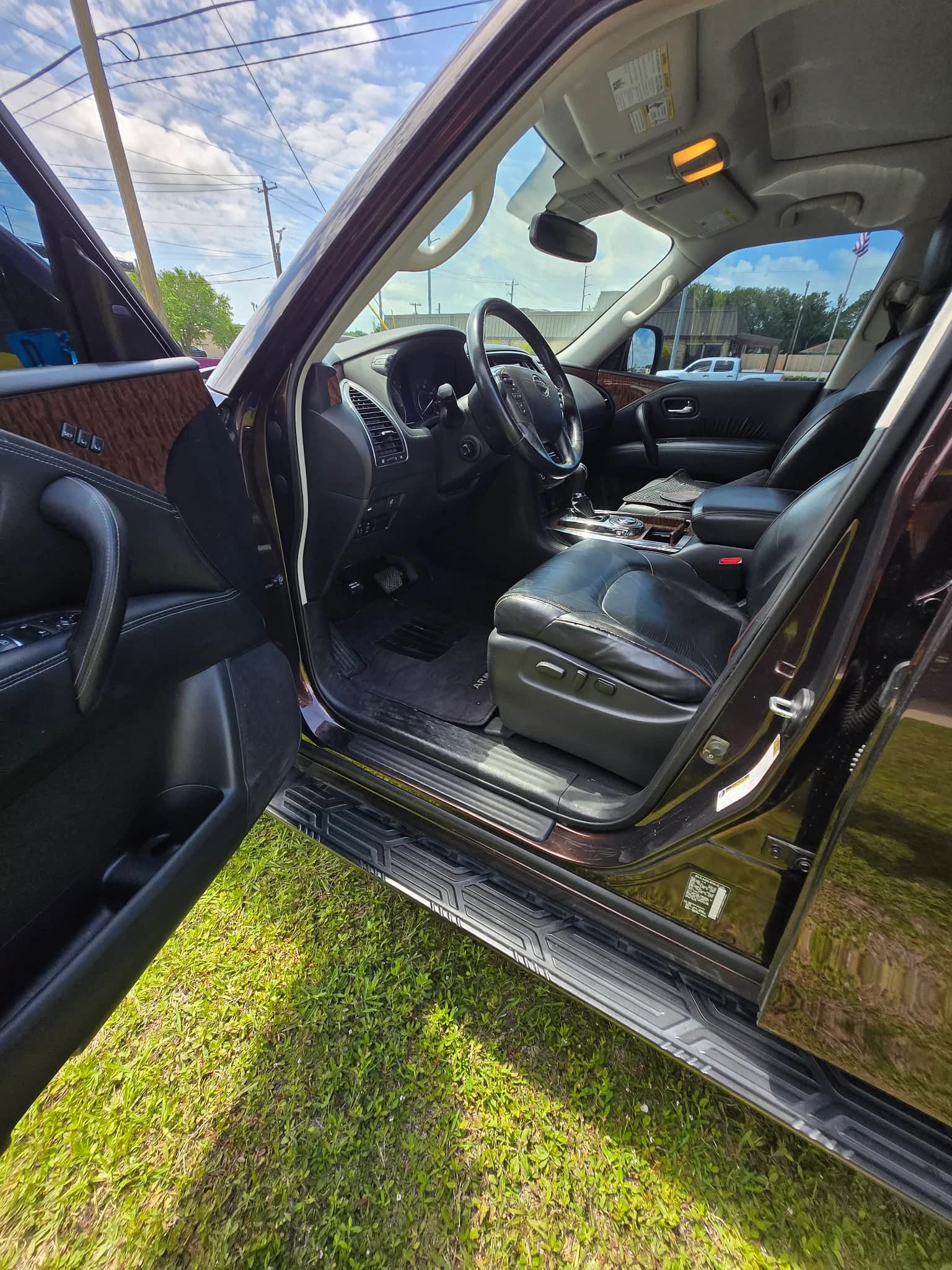 2018 Nissan Armada SL — photo 6 of 13