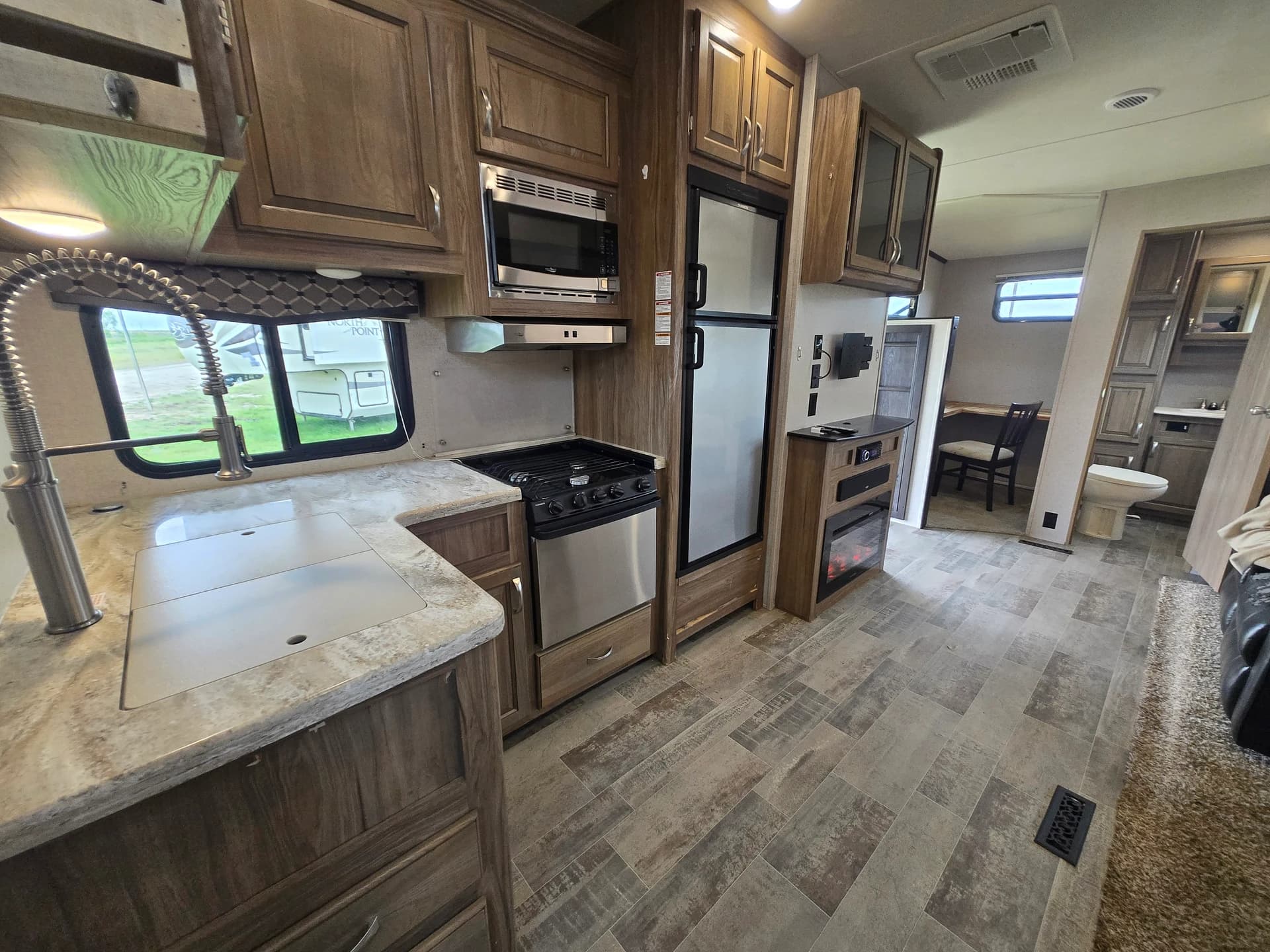2019 Keystone Atlas 3112BHF — photo 9 of 15