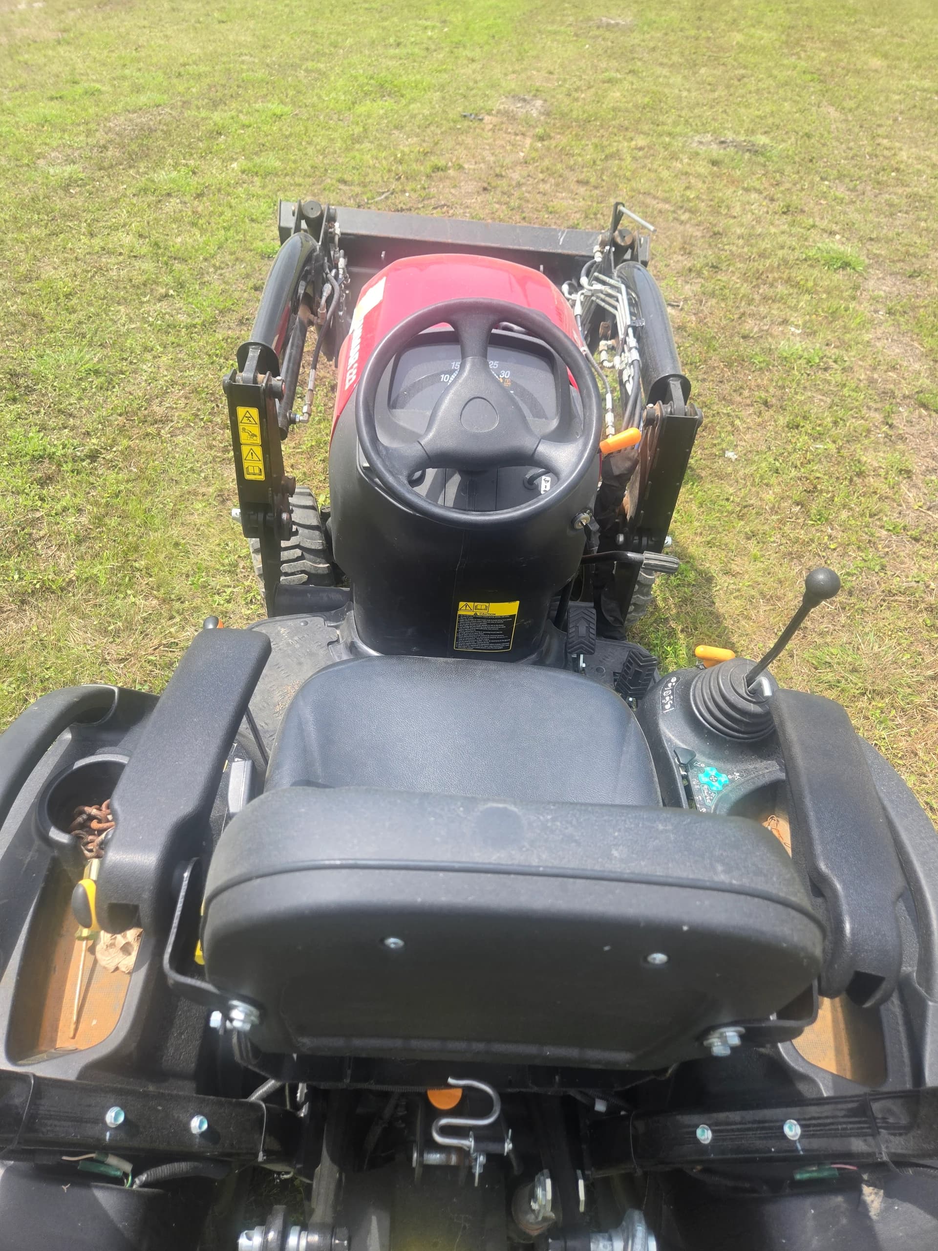 2023 Yanmar SA223 — photo 8 of 14