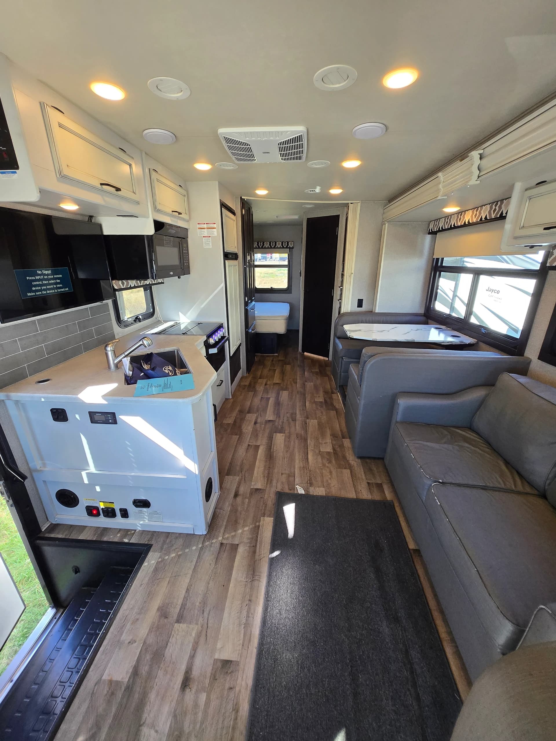 2020 Jayco Alante 26X — photo 4 of 15