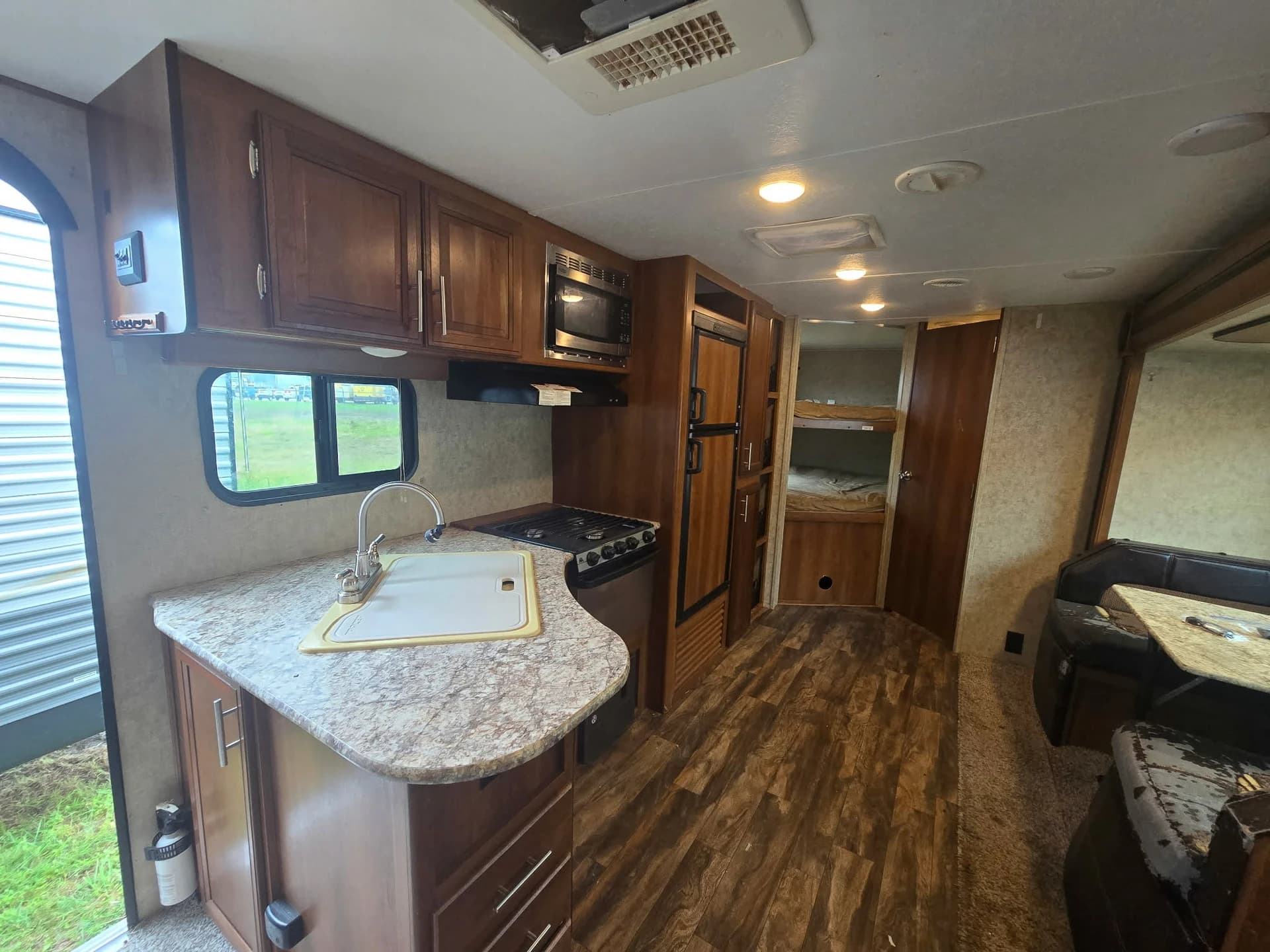2017 Forest River Tracer 270 — photo 8 of 14