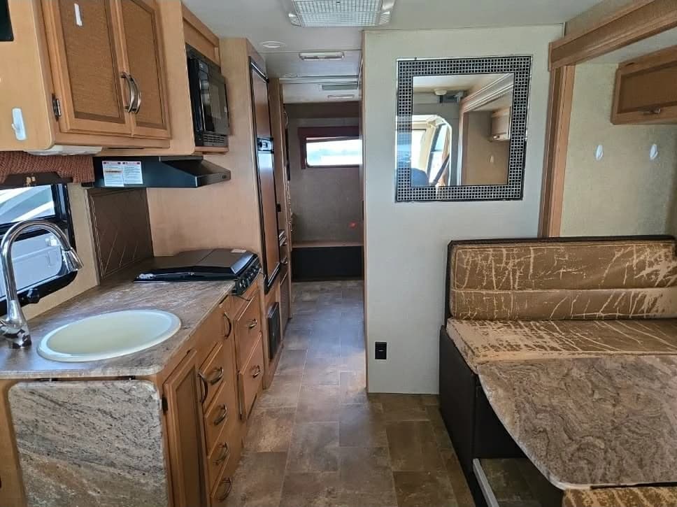 2015 Thor Axis 251 — photo 10 of 10