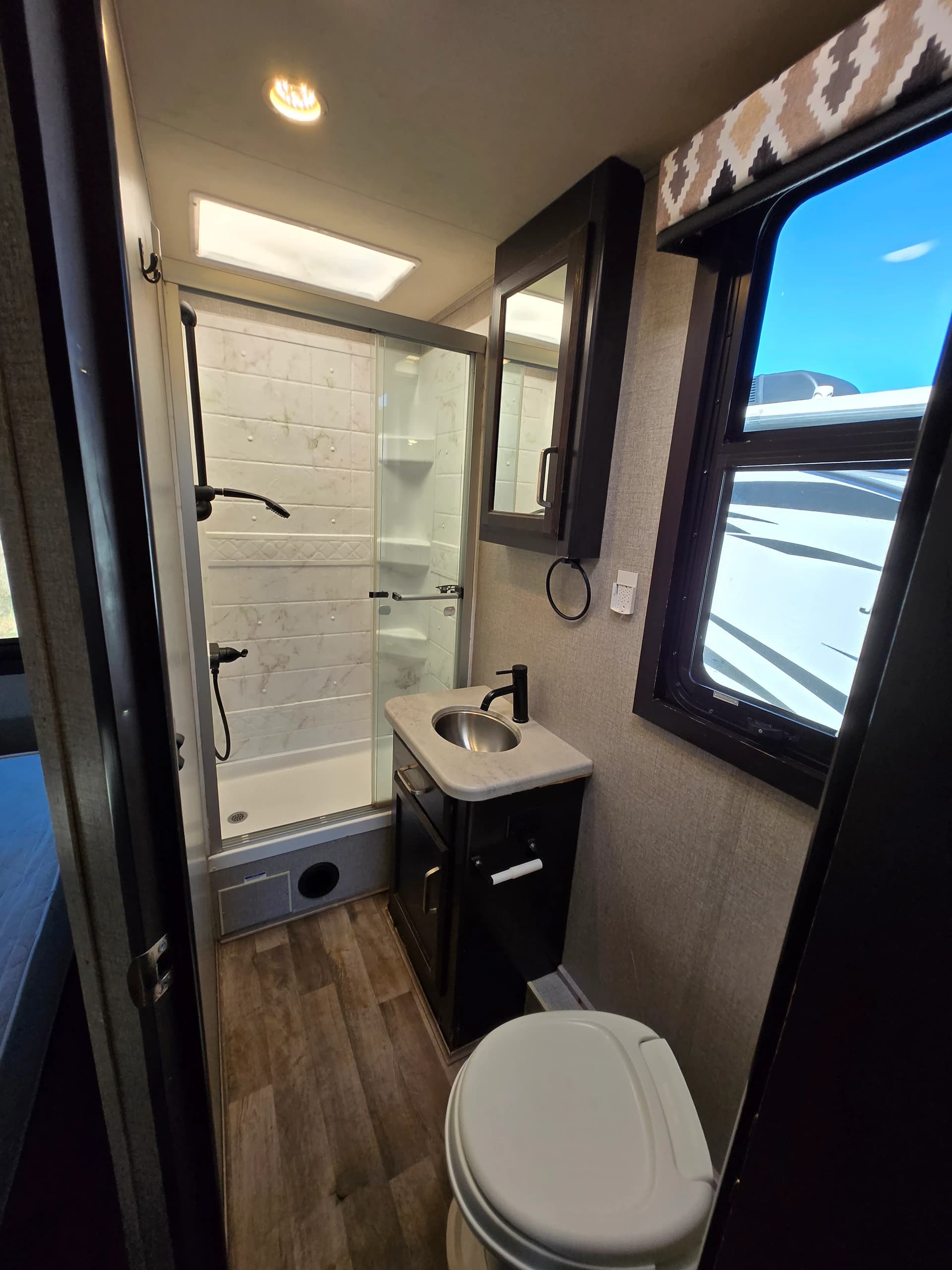 2020 Jayco Alante 26X — photo 9 of 15
