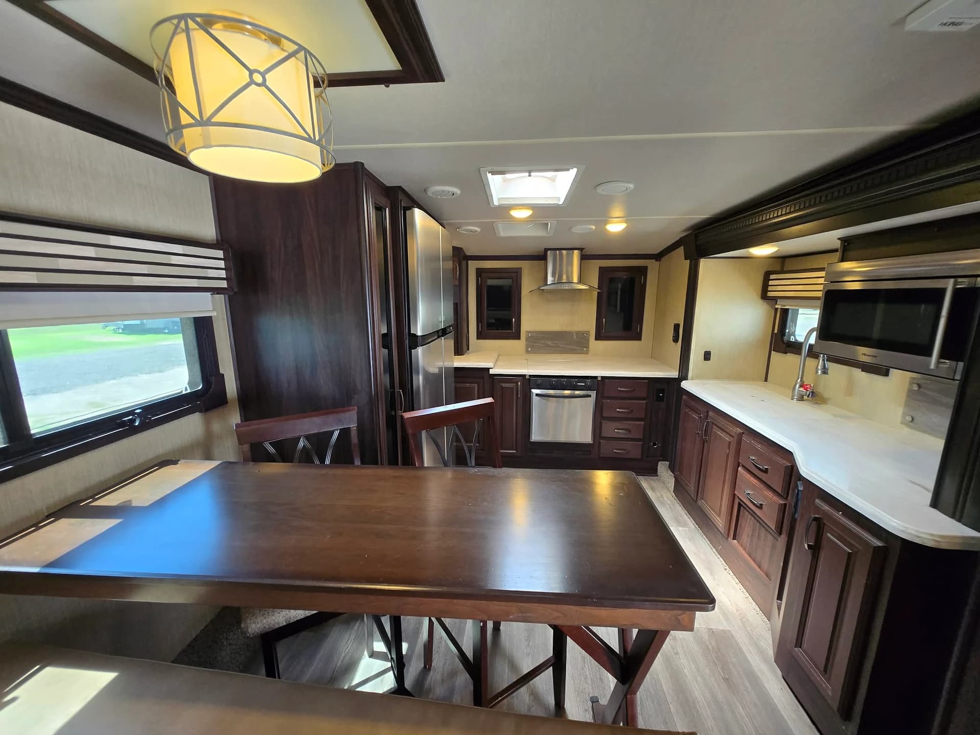 2017 Forest River Columbus F386fk — photo 5 of 15