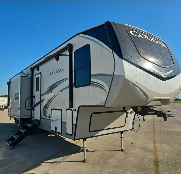 2021 Keystone Rv Company Cougar 364bhl — photo 1 of 11