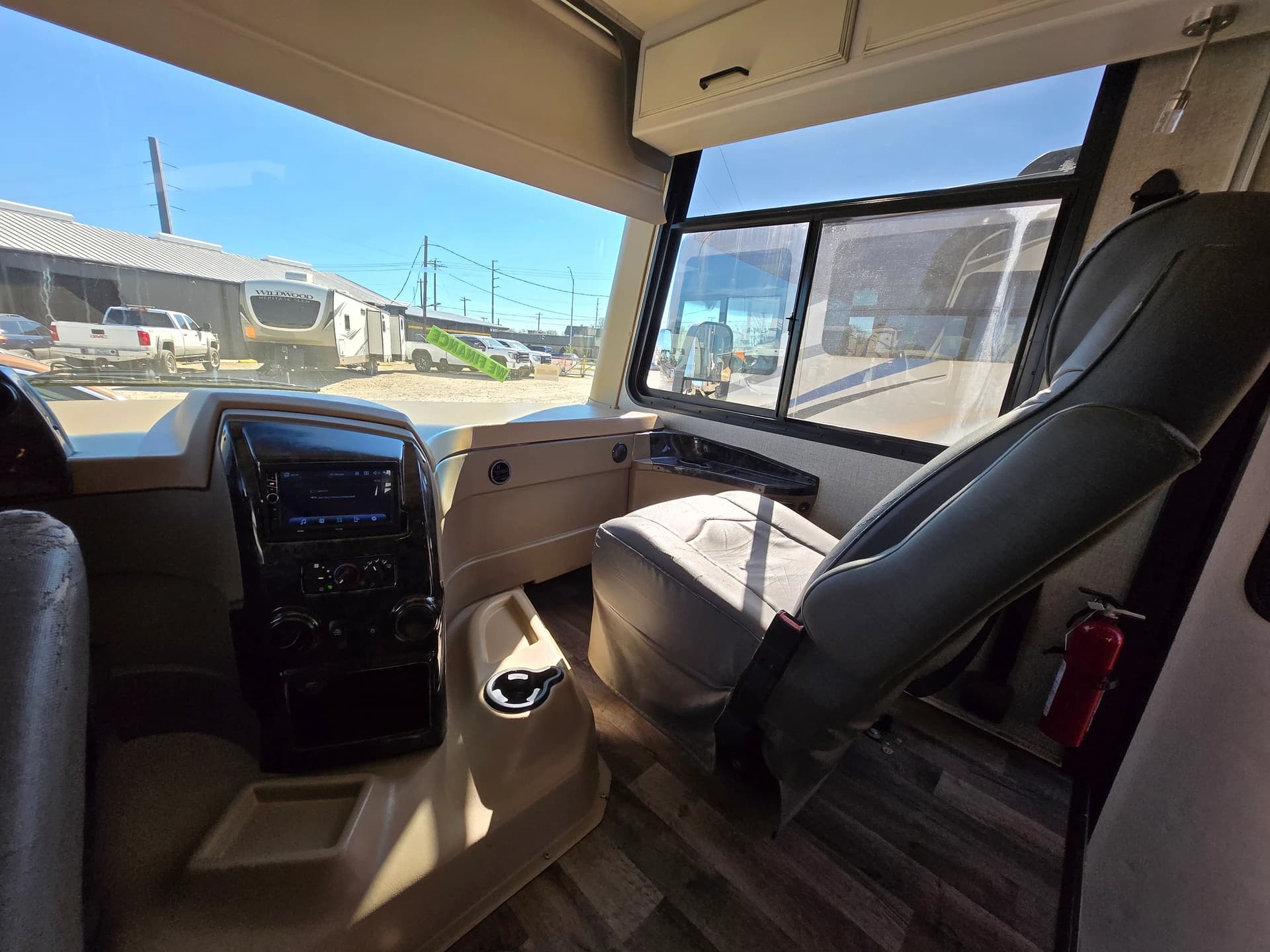 2020 Jayco Alante 26X — photo 12 of 15