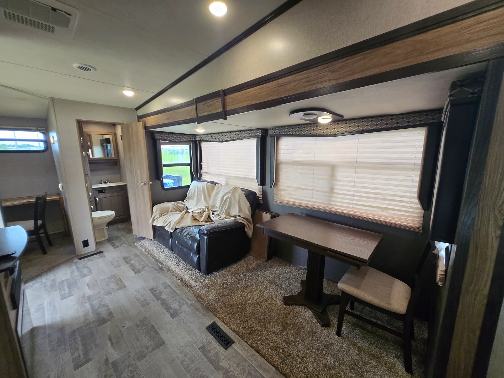 2019 Keystone Atlas 3112BHF — photo 7 of 15