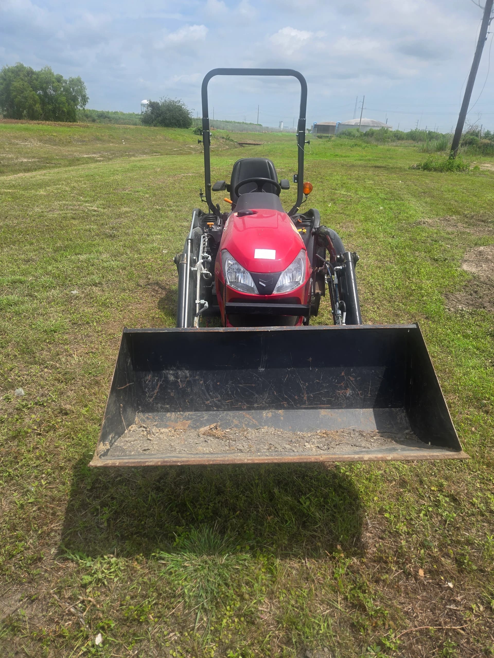 2023 Yanmar SA223 — photo 3 of 14