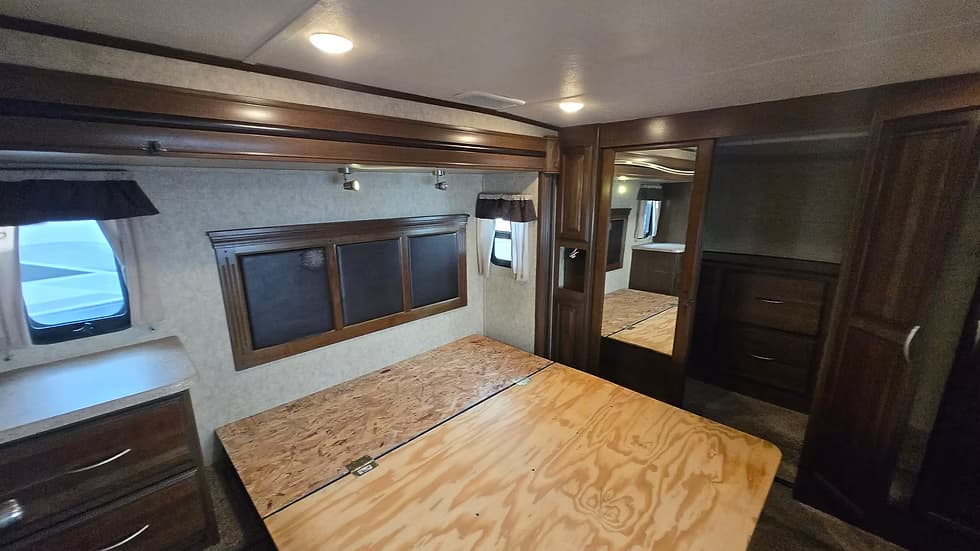 2017 Forest River PRIMETIME SANIBEL3751 — photo 10 of 13