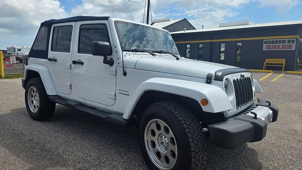 2012 Jeep Wrangler Sahara6Speed — photo 1 of 16