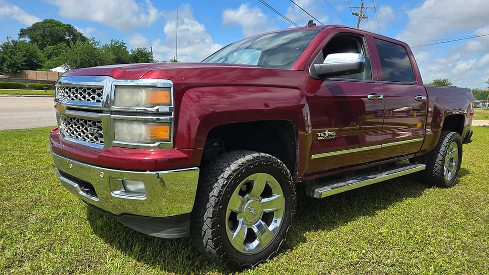 2014 Chevrolet Silverado LTZ4x4 — photo 4 of 11