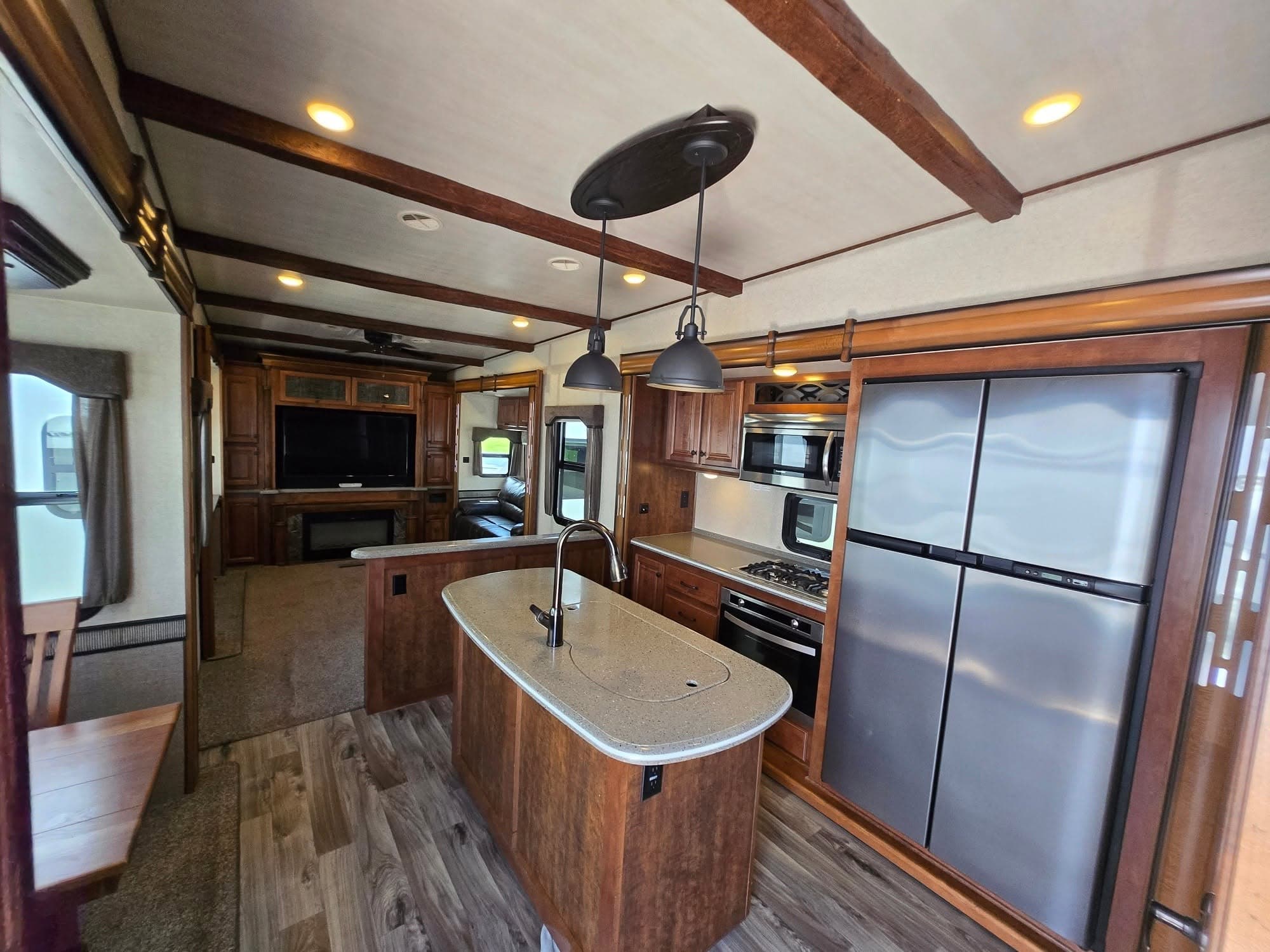 2017 Cruiser South Fork SantaFe — photo 6 of 15
