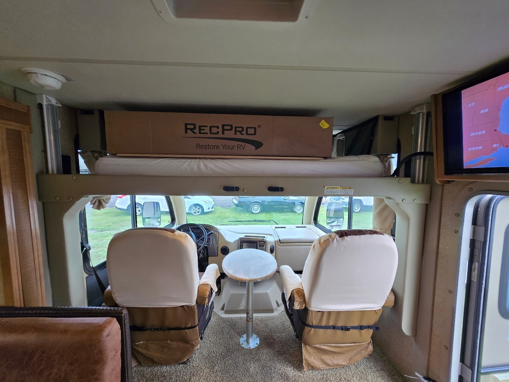 2015 Thor Axis 251 — photo 16 of 19