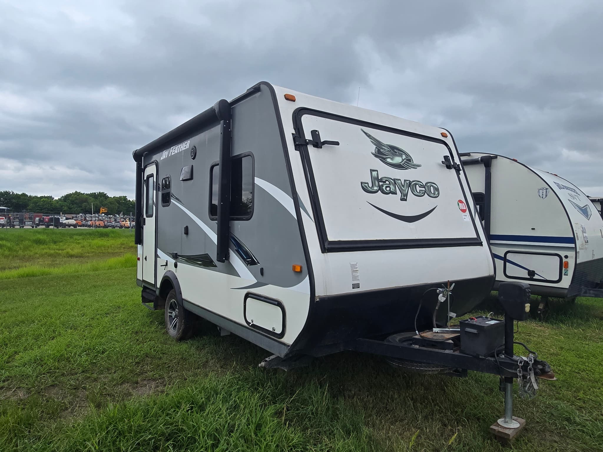2016 Jayco Jay Feather X17Z gallery 2