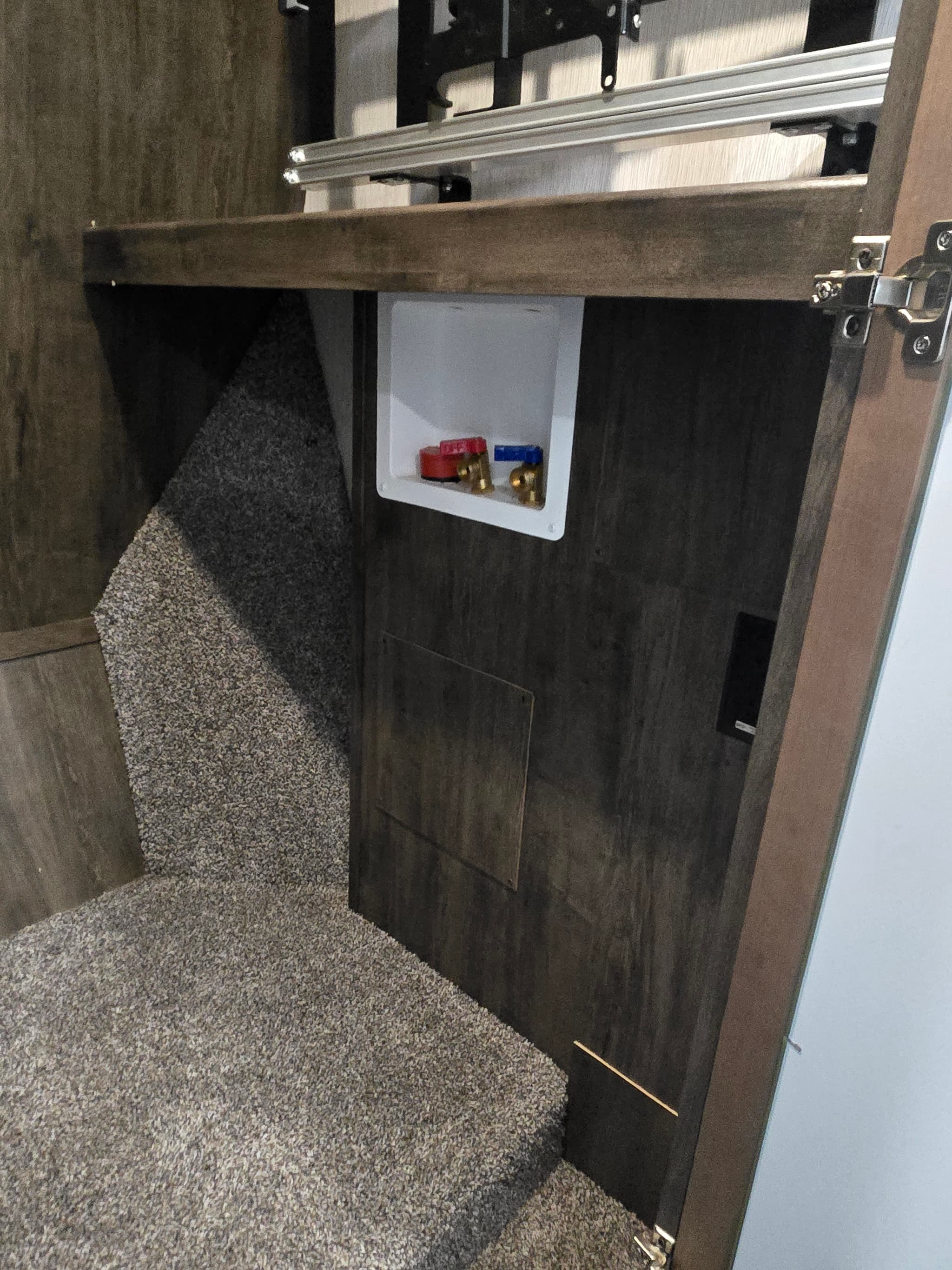 2019 Heartland BigHorn 39RK — photo 20 of 21
