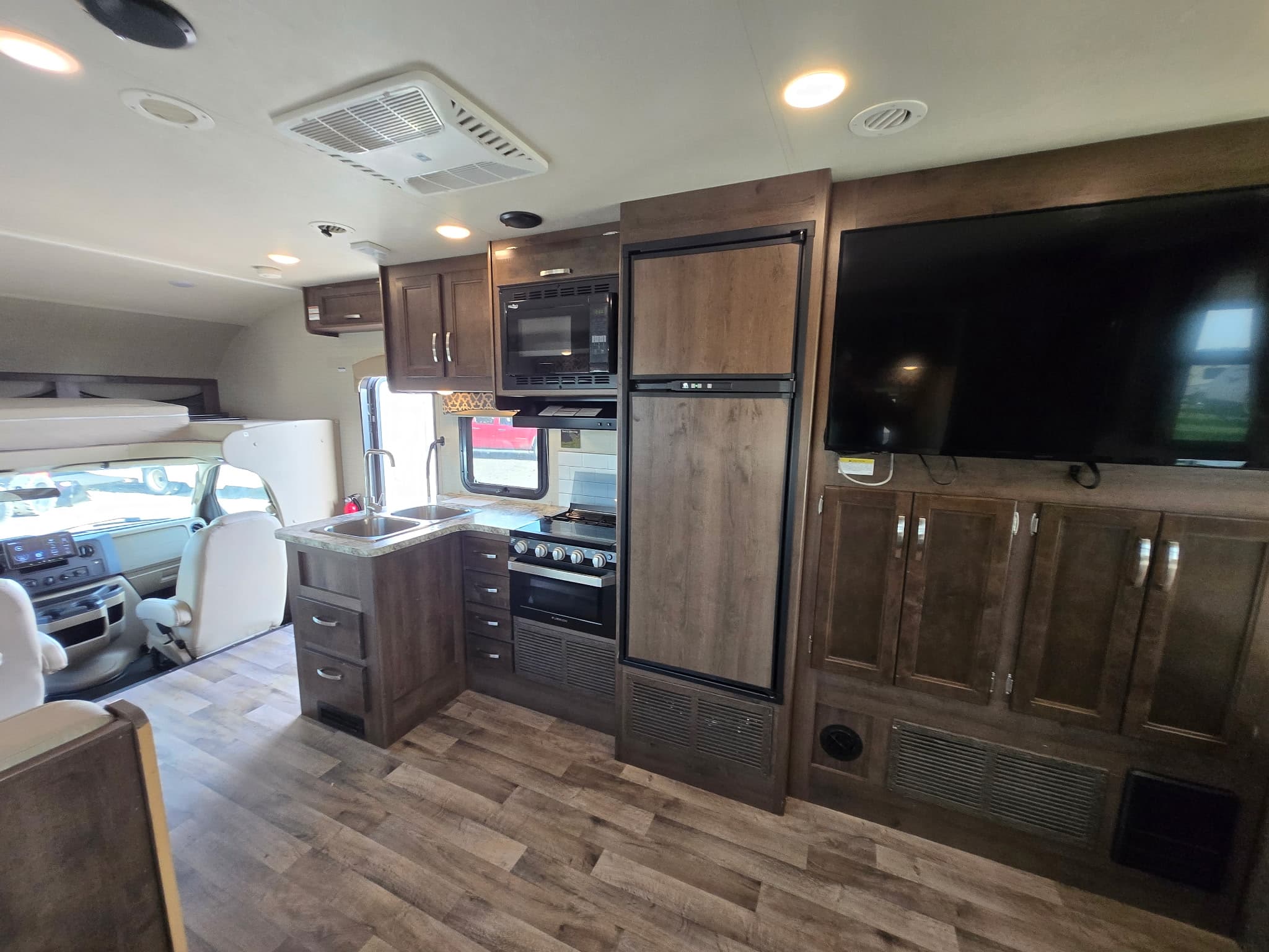 2019 Jayco Redhawk 25R — photo 12 of 16