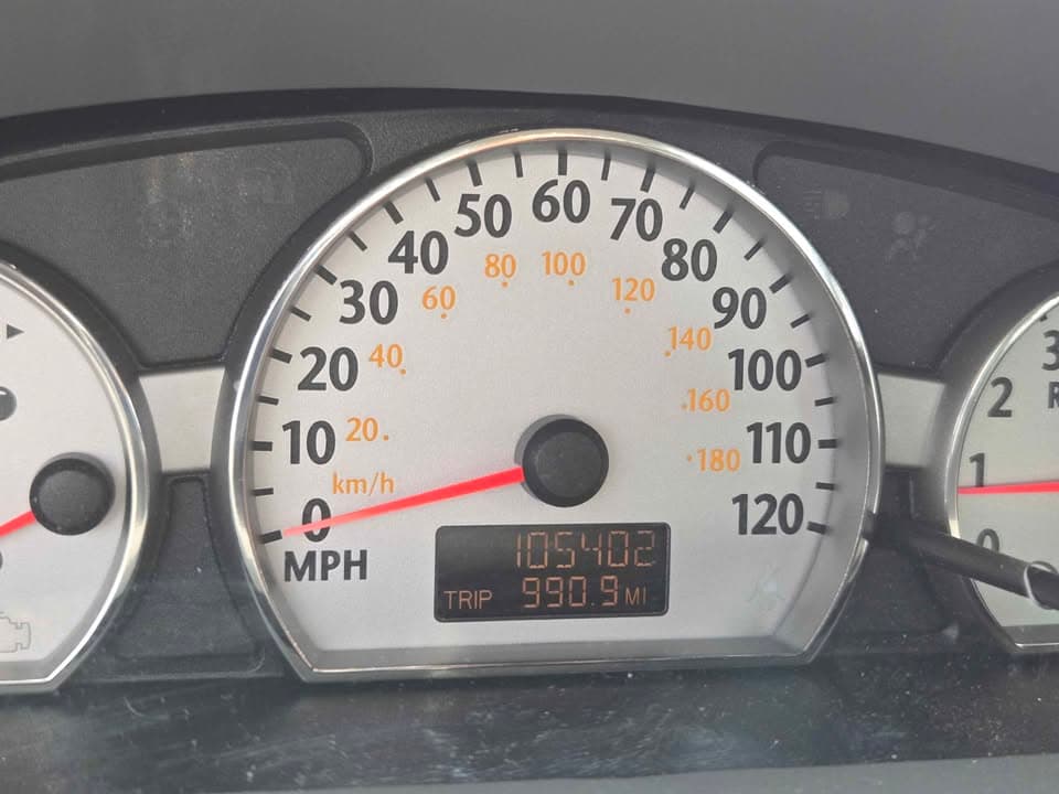 2006 Saturn Ion RS — photo 10 of 13