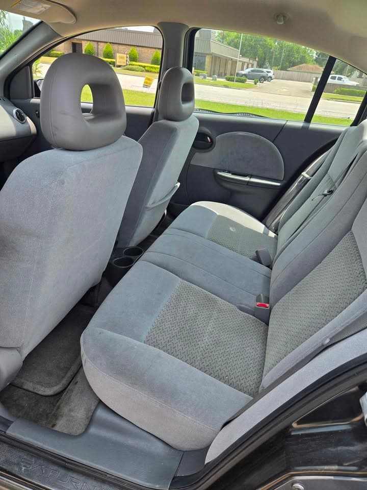 2006 Saturn Ion RS — photo 7 of 13