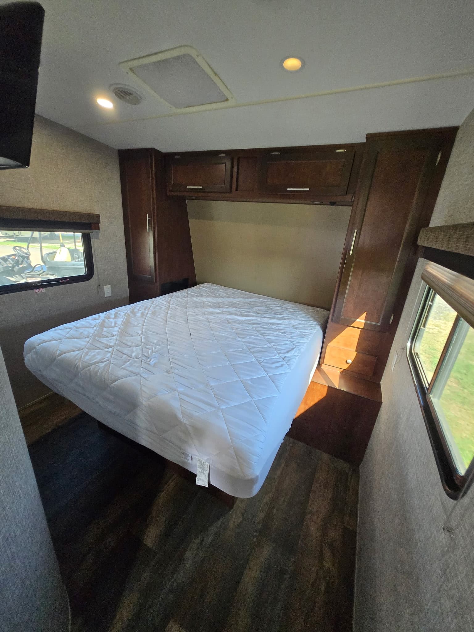 2016 Eclipse Stellar 27FS — photo 18 of 19
