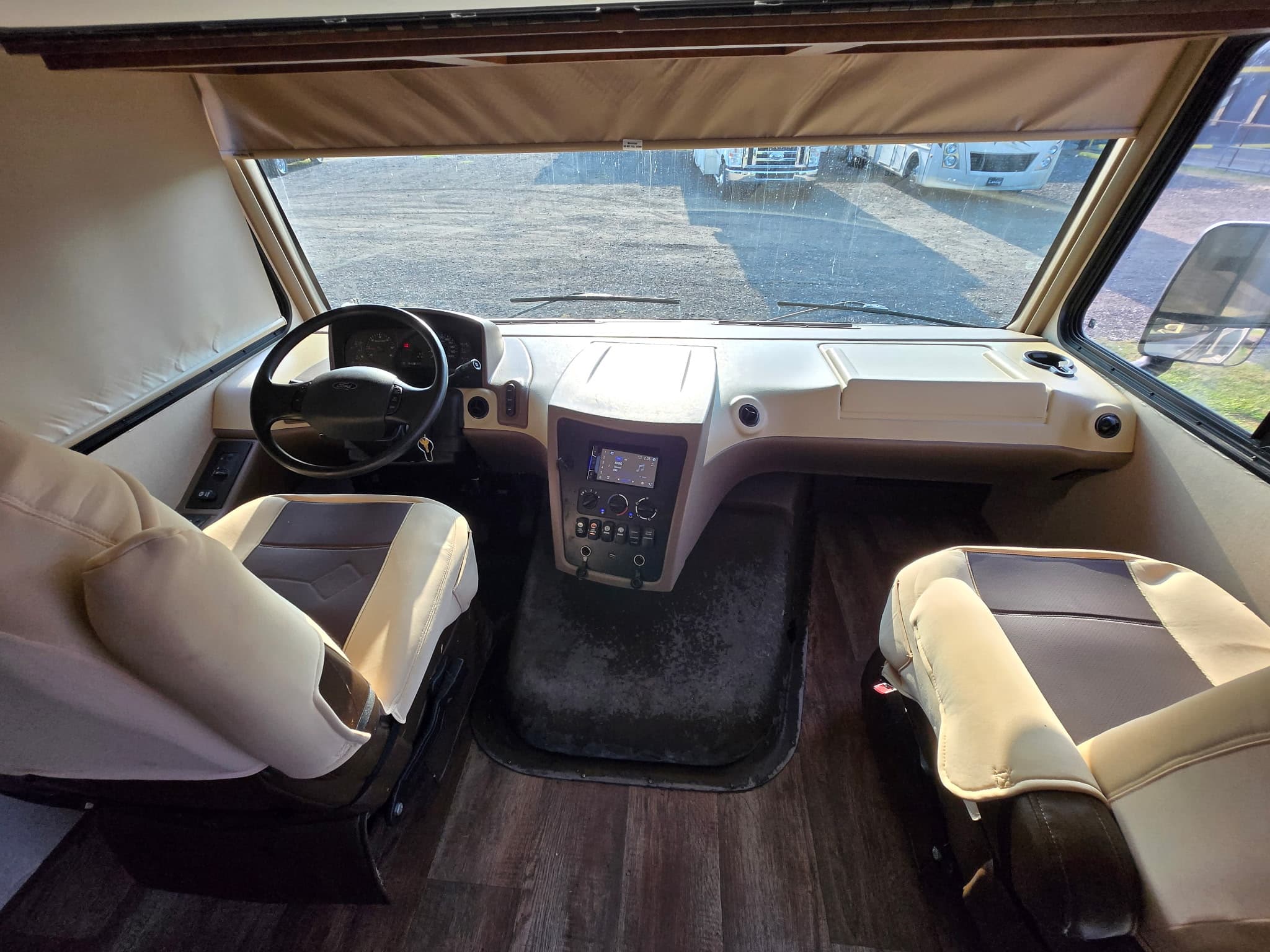 2015 Forest River FR3 30DS — photo 12 of 31