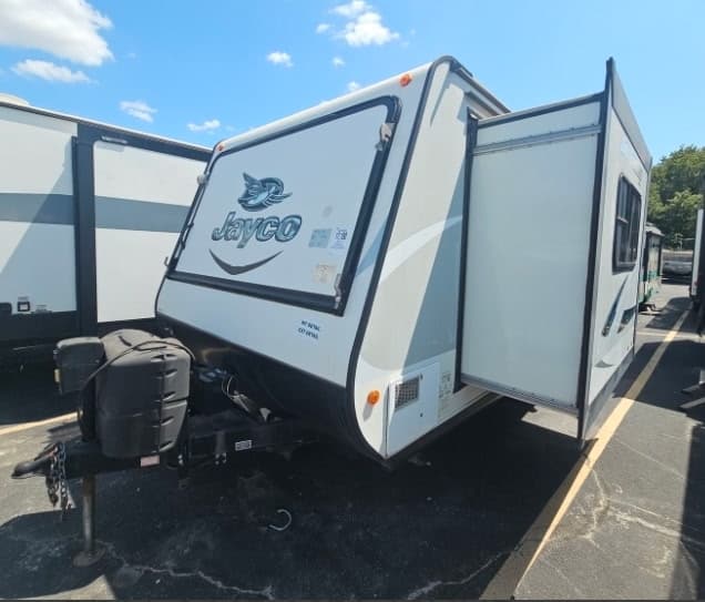 2017 Jayco Jay Feather x23f gallery 2