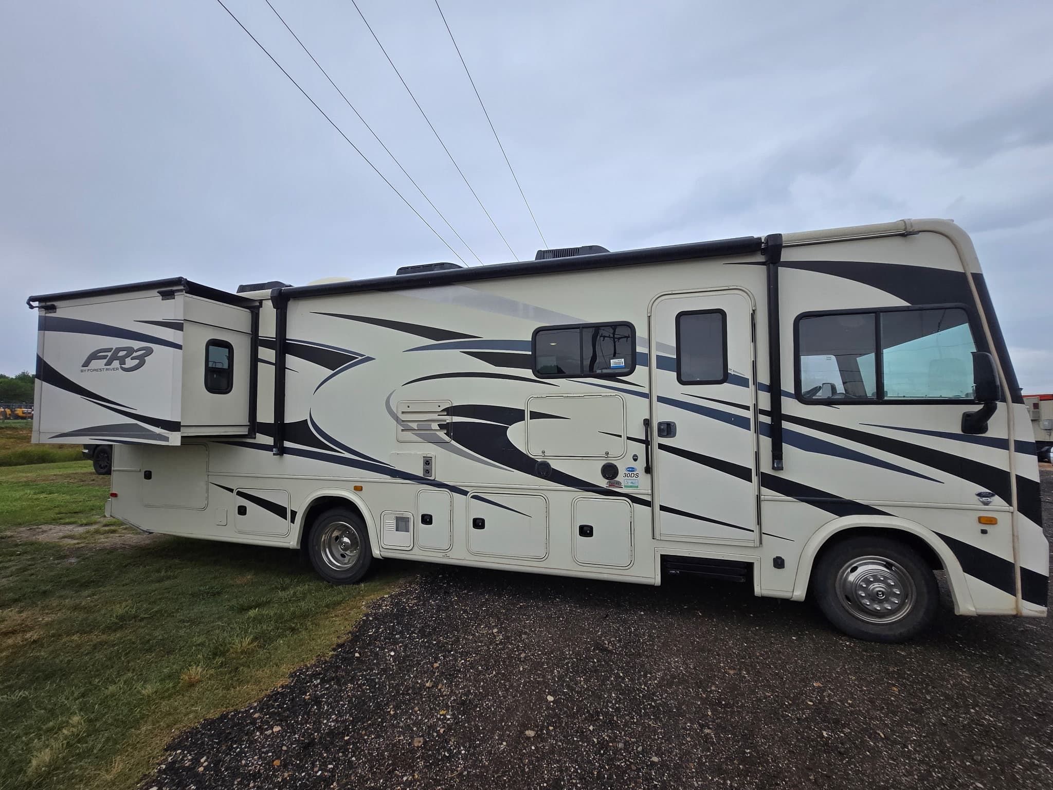 2021 Forest River FR3 F53 — photo 5 of 25