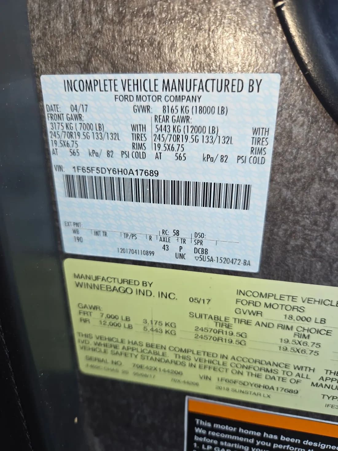 2018 Winnebago Sunstar F53 — photo 23 of 23