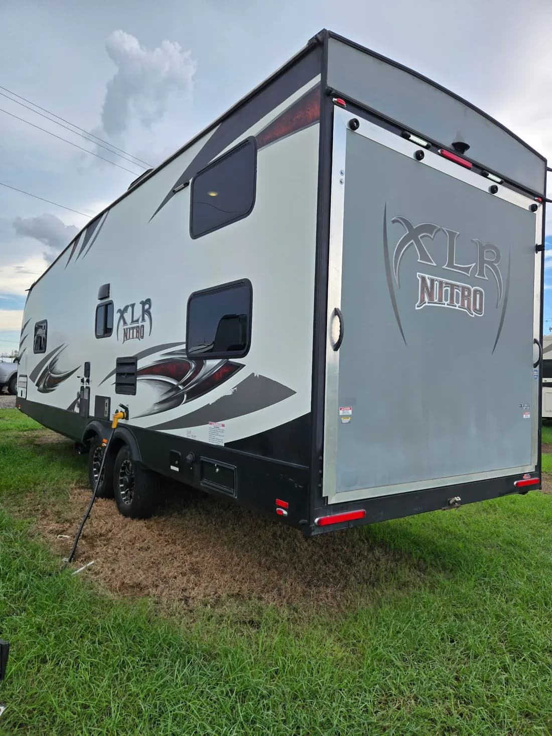 2018 Forest River Nitro 25KW — photo 5 of 23