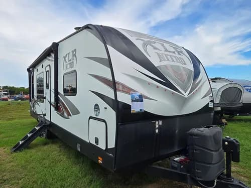 2018 Forest River Nitro 25KW gallery 2