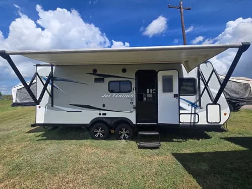 2017 Jayco Jay Feather x23f hero